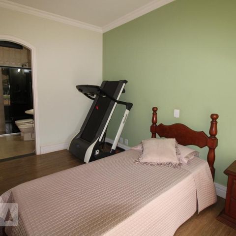 Casa para alugar com 800m², 4 quartos e 6 vagasQuarto 3