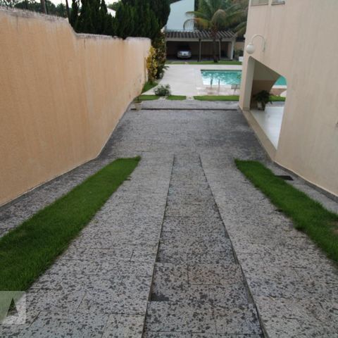 Casa para alugar com 800m², 4 quartos e 6 vagasAcesso ao quintal