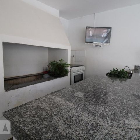 Casa para alugar com 800m², 4 quartos e 6 vagasChurrasqueira