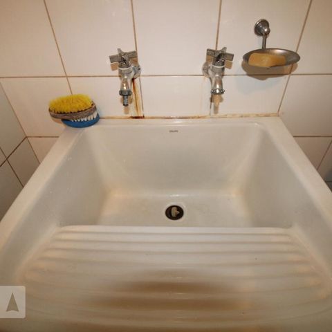 Casa para alugar com 800m², 4 quartos e 6 vagasÁrea de Serviço