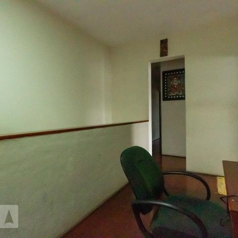 Casa à venda com 250m², 3 quartos e 1 vagaEscritório