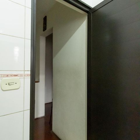 Casa à venda com 250m², 3 quartos e 1 vagaBanheiro 2