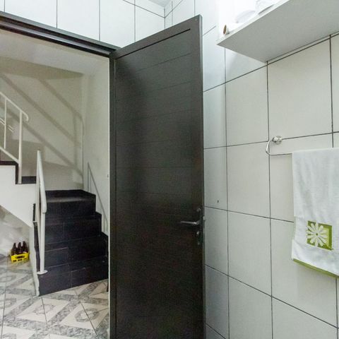 Casa à venda com 250m², 3 quartos e 1 vagaBanheiro 1