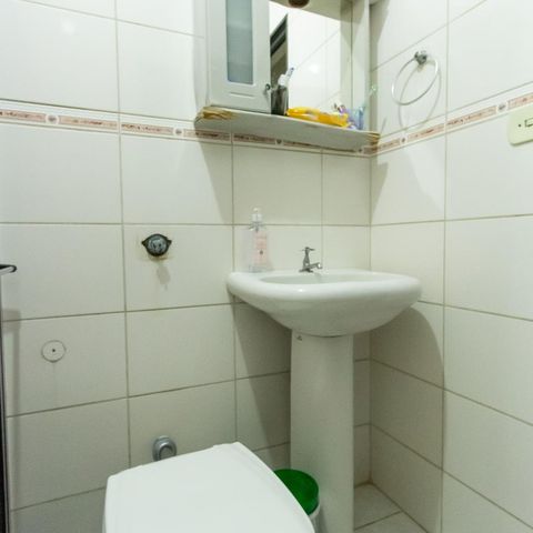Casa à venda com 250m², 3 quartos e 1 vagaBanheiro 2