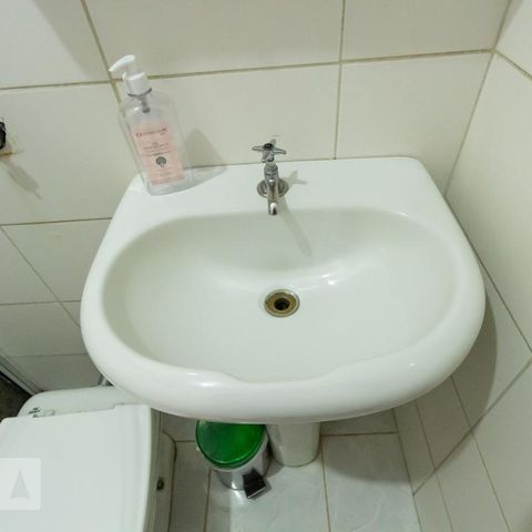 Casa à venda com 250m², 3 quartos e 1 vagaBanheiro 2