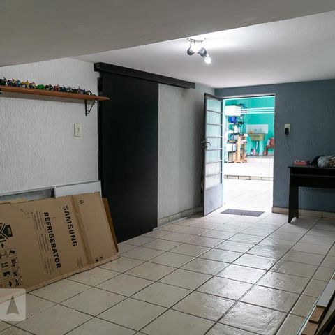 Casa à venda com 151m², 2 quartos e 2 vagasSalão