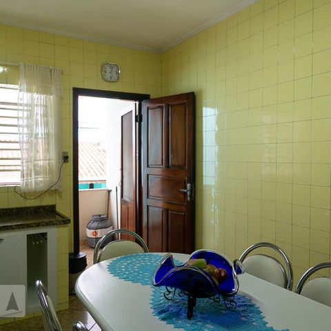 Casa à venda com 151m², 2 quartos e 2 vagasCozinha