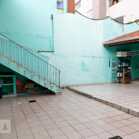 Casa à venda com 151m², 2 quartos e 2 vagasQuintal