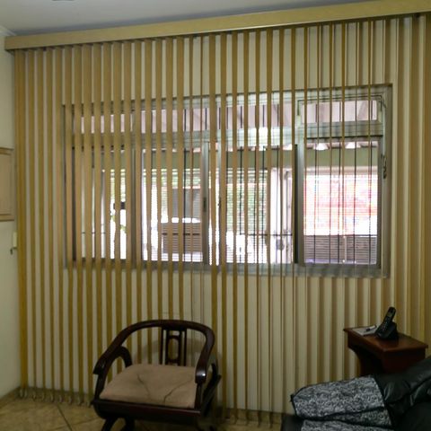 Casa à venda com 151m², 2 quartos e 2 vagasSala