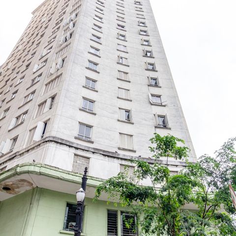 Apartamento à venda com 40m², 1 quarto e sem vagaFachada