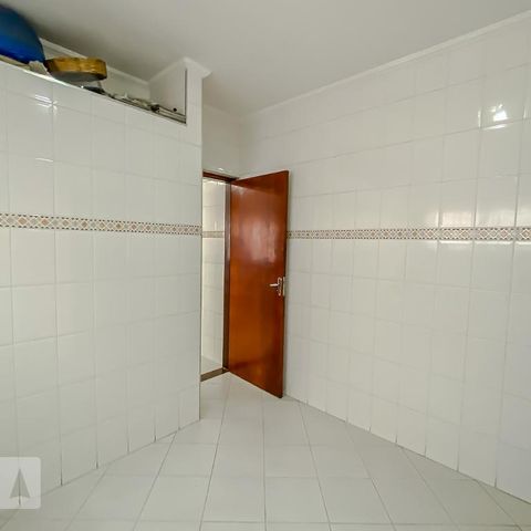 Casa à venda com 144m², 3 quartos e 2 vagasLavanderia