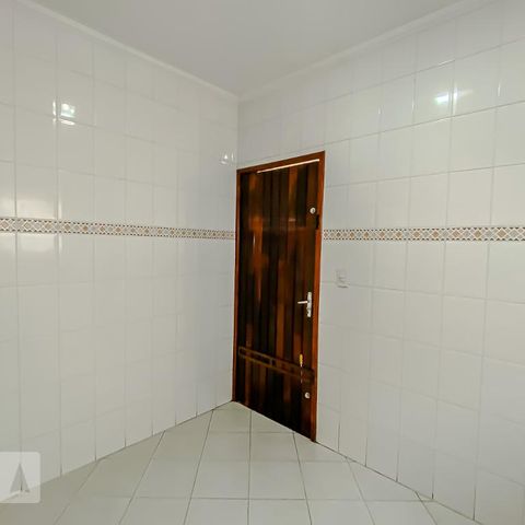 Casa à venda com 144m², 3 quartos e 2 vagasLavanderia