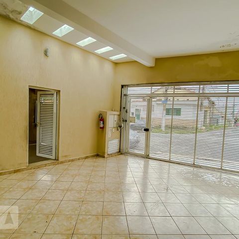 Casa à venda com 144m², 3 quartos e 2 vagasGaragem