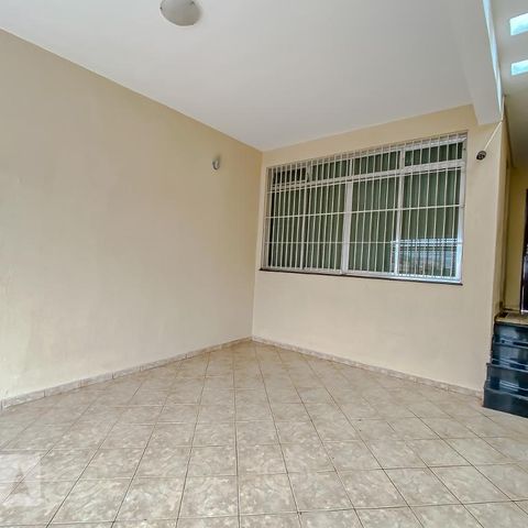 Casa à venda com 144m², 3 quartos e 2 vagasGaragem