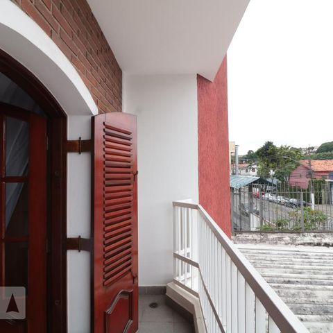 Casa à venda com 240m², 3 quartos e 2 vagasSacada da Suite 1