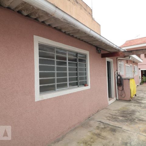 Casa à venda com 240m², 3 quartos e 2 vagasFachada casa 2 - fundos