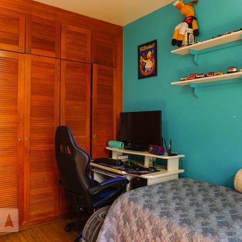 Casa de condomínio à venda com 366m², 5 quartos e 4 vagasQuarto 2