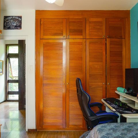 Casa de condomínio à venda com 366m², 5 quartos e 4 vagasQuarto 2