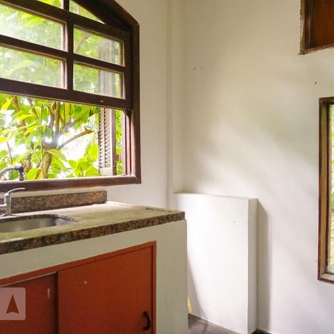 Casa de condomínio à venda com 366m², 5 quartos e 4 vagasSala 2/Cozinha