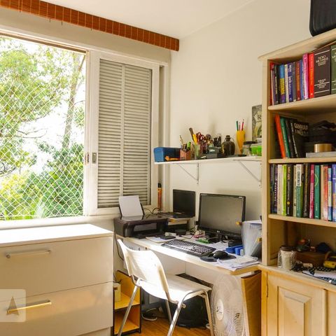 Casa de condomínio à venda com 366m², 5 quartos e 4 vagasQuarto 3