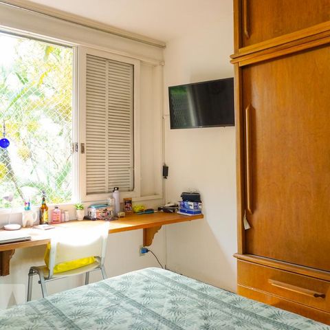 Casa de condomínio à venda com 366m², 5 quartos e 4 vagasQuarto 1