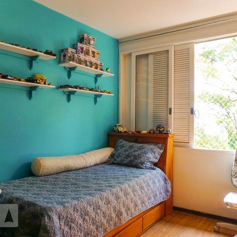 Casa de condomínio à venda com 366m², 5 quartos e 4 vagasQuarto 2