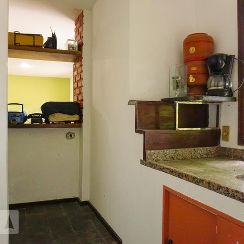 Casa de condomínio à venda com 366m², 5 quartos e 4 vagasSala 2/Cozinha