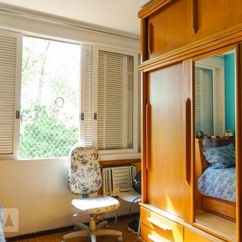 Casa de condomínio à venda com 366m², 5 quartos e 4 vagasQuarto 2