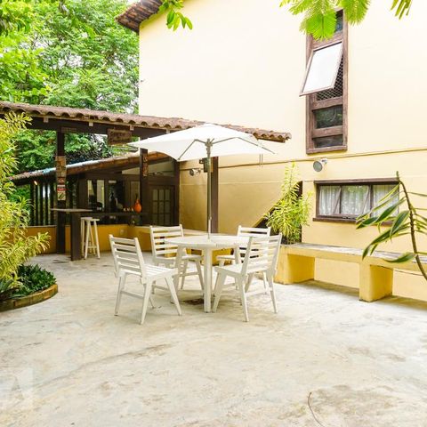 Casa de condomínio à venda com 366m², 5 quartos e 4 vagasÁrea Externa