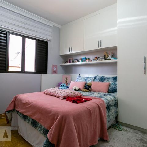 Casa à venda com 200m², 3 quartos e 6 vagas Casa à venda com 200m², 3 quartos e 6 vagasQuarto 1