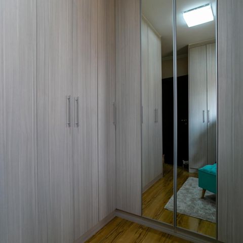 Casa à venda com 200m², 3 quartos e 6 vagas Casa à venda com 200m², 3 quartos e 6 vagasQuarto 2
