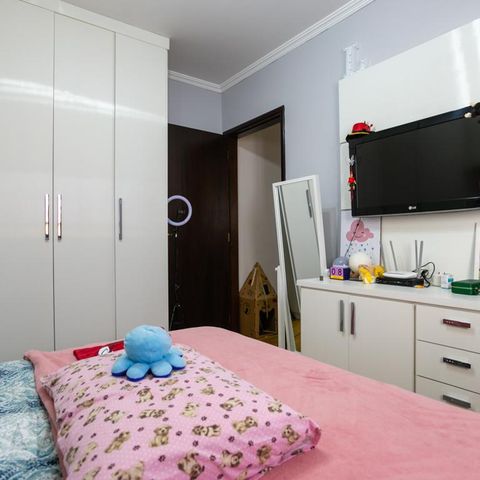 Casa à venda com 200m², 3 quartos e 6 vagas Casa à venda com 200m², 3 quartos e 6 vagasQuarto 1