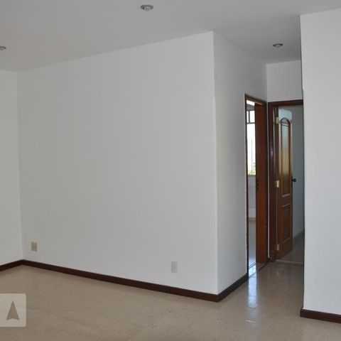 Apartamento à venda com 70m², 2 quartos e 1 vagaSala