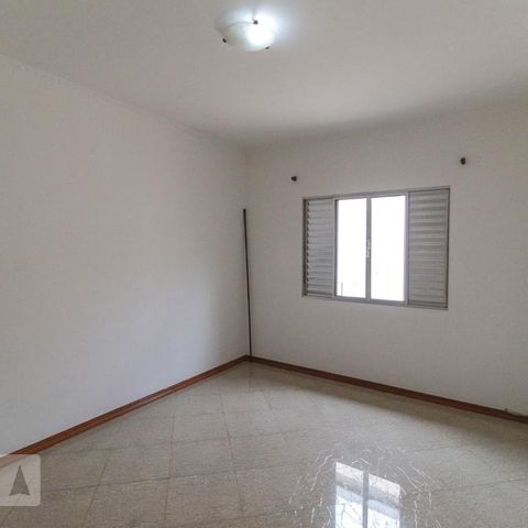 Casa à venda com 100m², 2 quartos e 2 vagasQuarto 1