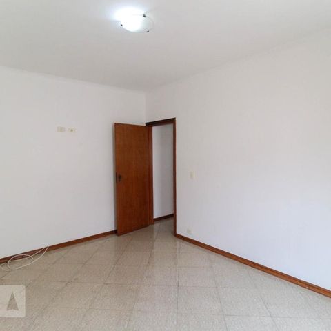 Casa à venda com 100m², 2 quartos e 2 vagasQuarto 1
