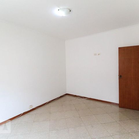 Casa à venda com 100m², 2 quartos e 2 vagasQuarto 1