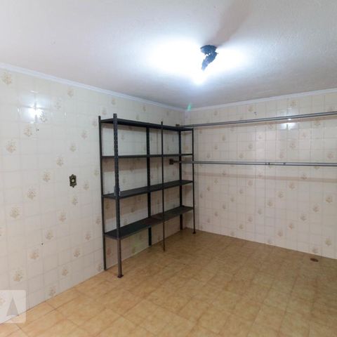 Casa à venda com 100m², 2 quartos e 2 vagasQuarto de serviço