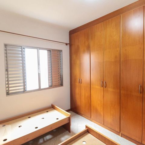 Casa à venda com 100m², 2 quartos e 2 vagasQuarto 2