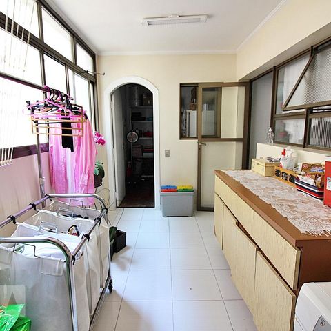 Apartamento à venda com 230m², 4 quartos e 3 vagasÁrea de Serviço