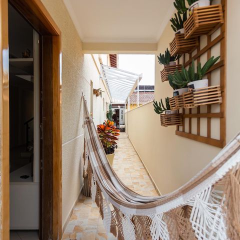 Casa à venda com 228m², 3 quartos e 5 vagasCorredor