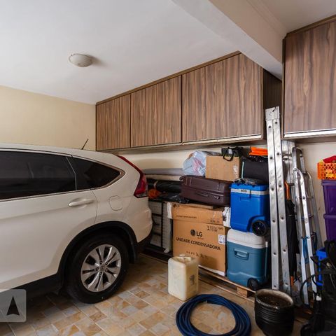 Casa à venda com 228m², 3 quartos e 5 vagasGaragem