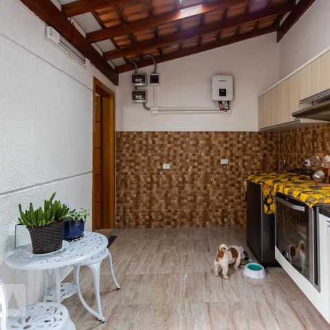 Casa à venda com 228m², 3 quartos e 5 vagasÁrea de Serviço
