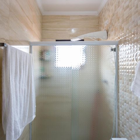 Casa à venda com 228m², 3 quartos e 5 vagasBanheiro da Suíte 3