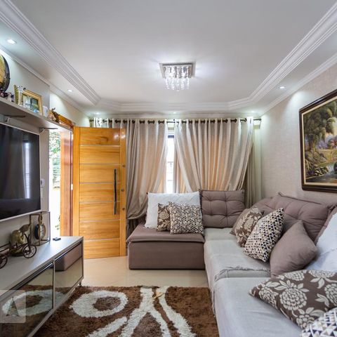 Casa à venda com 228m², 3 quartos e 5 vagasSala