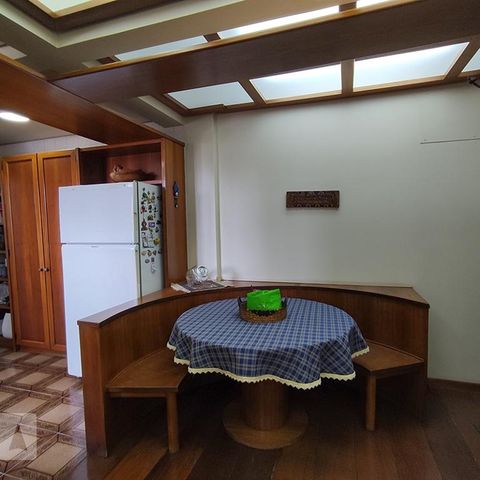 Apartamento à venda com 189m², 3 quartos e 2 vagasSala de TV