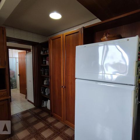 Apartamento à venda com 189m², 3 quartos e 2 vagasCozinha 