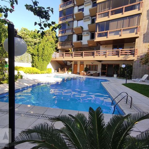 Apartamento à venda com 189m², 3 quartos e 2 vagasÁrea comum - Piscina