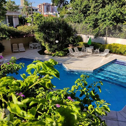 Apartamento à venda com 189m², 3 quartos e 2 vagasÁrea comum - Piscina