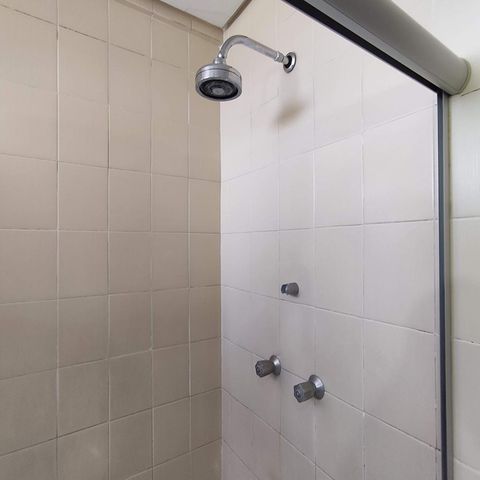 Apartamento à venda com 189m², 3 quartos e 2 vagasBanheiro da Suíte
