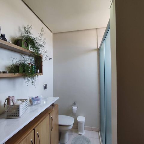 Apartamento à venda com 189m², 3 quartos e 2 vagasBanheiro 2